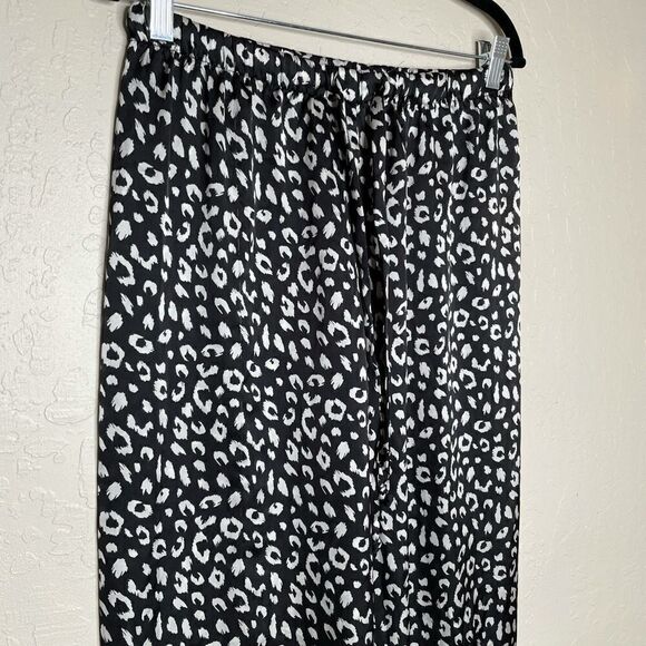 (FOREVER 21) Leopard print sleep pants - Picture 2 of 5